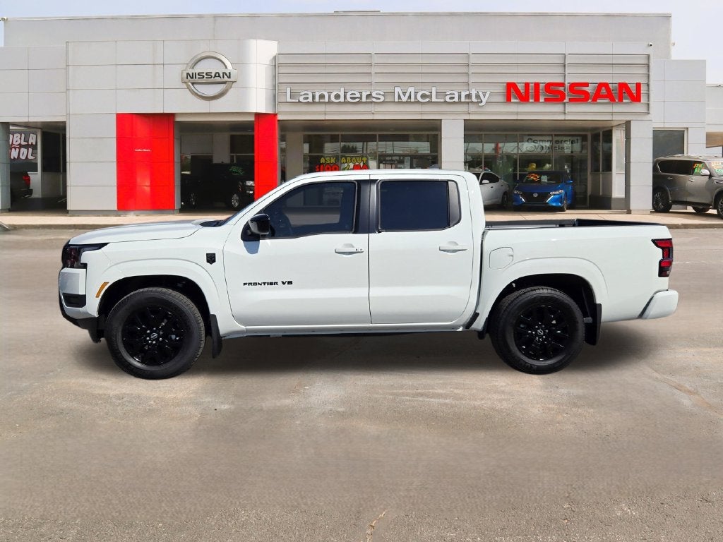 2027 Nissan Frontier SV