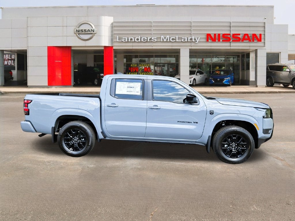 2027 Nissan Frontier SV
