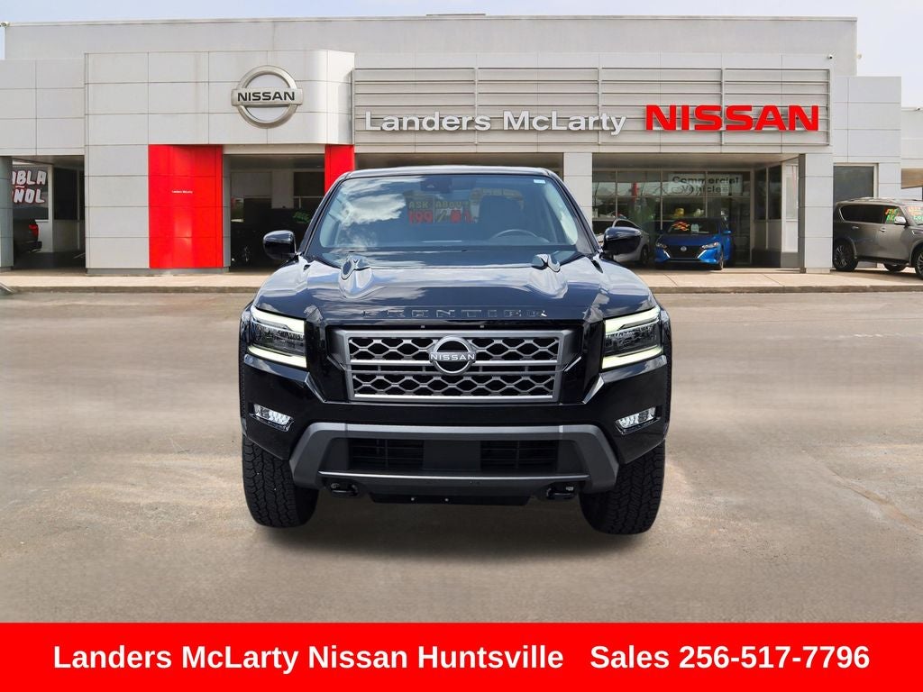 2024 Nissan Frontier SL