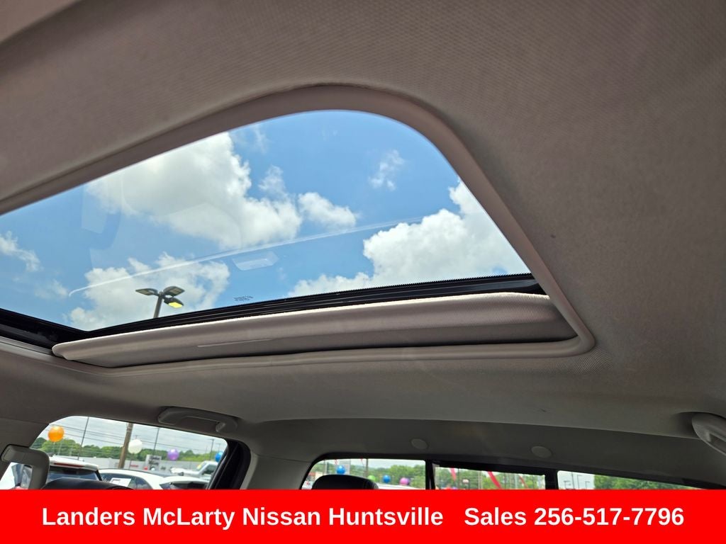 2024 Nissan Frontier SL