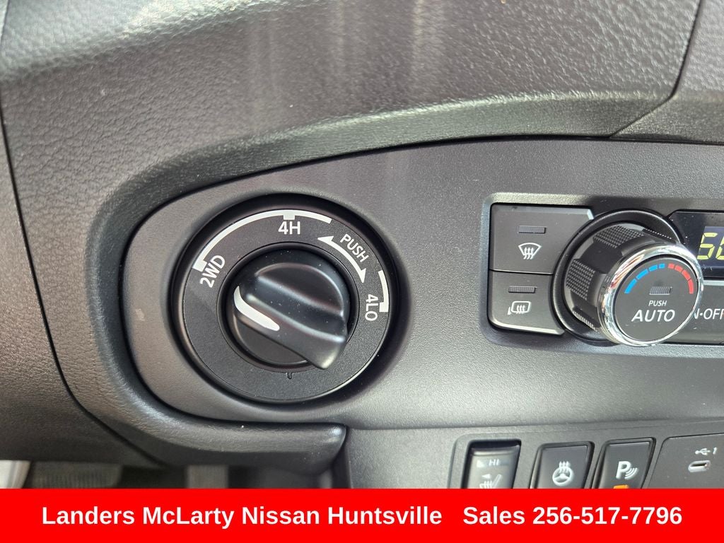 2024 Nissan Frontier SL