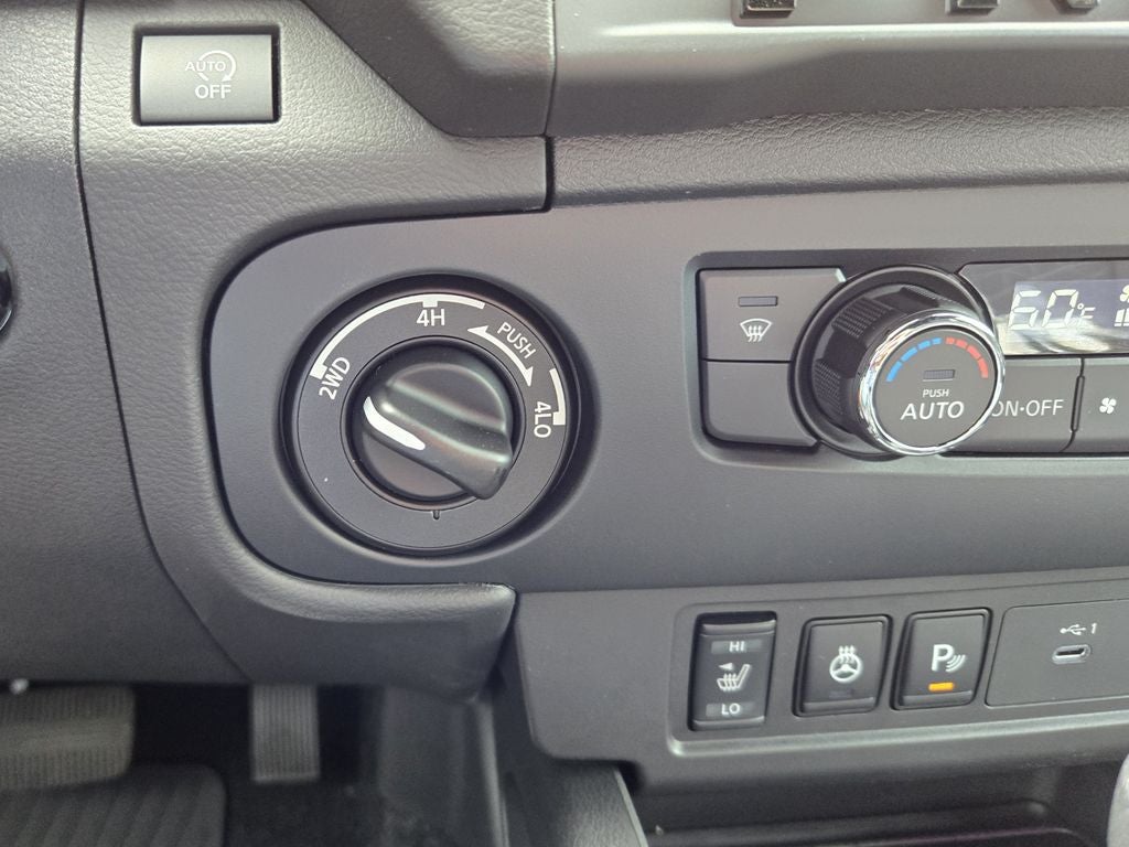 2026 Nissan Frontier SV