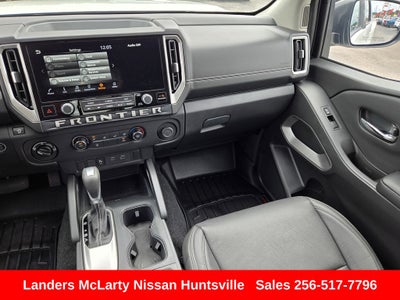 2025 Nissan Frontier SV