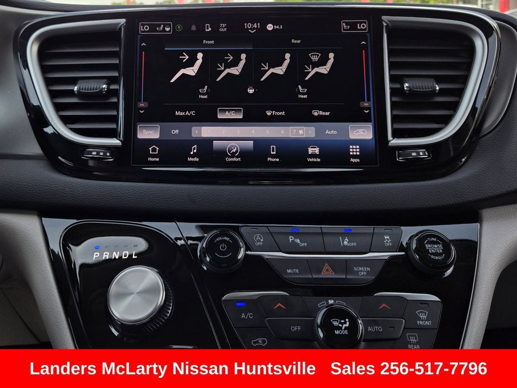 2023 Chrysler Pacifica Touring L