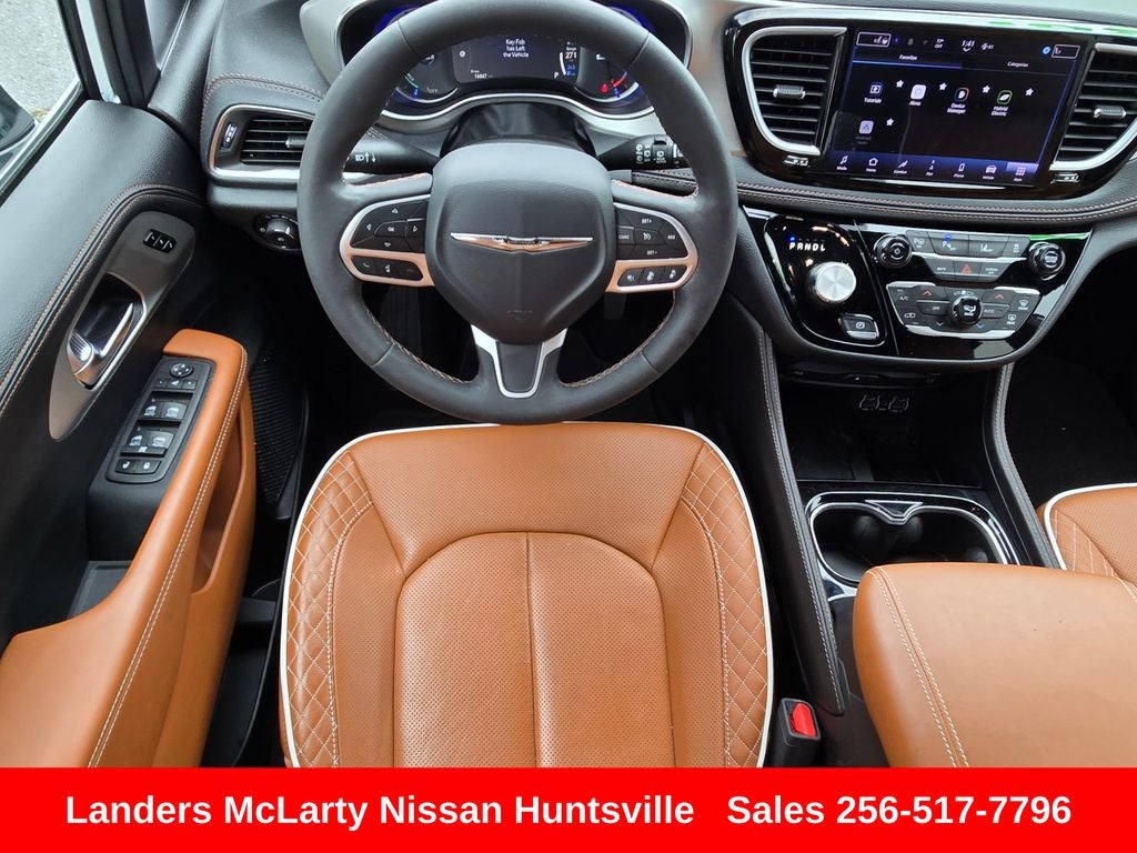 2025 Chrysler Pacifica Hybrid Pinnacle