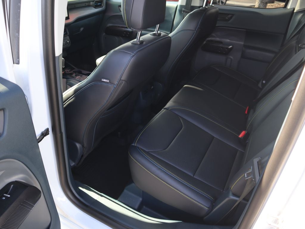 2025 Ford Maverick Lobo High