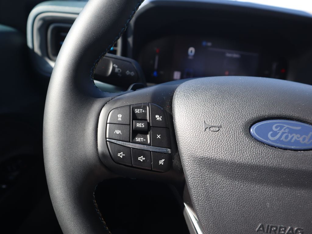 2025 Ford Maverick Lobo High