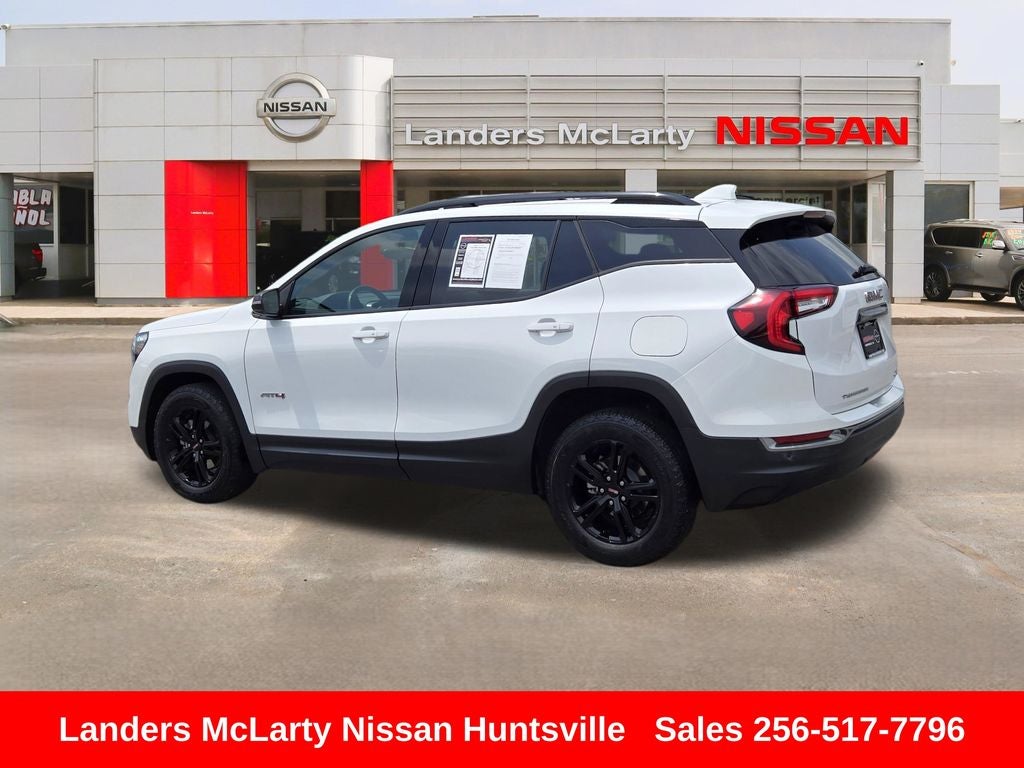 2024 GMC Terrain AT4