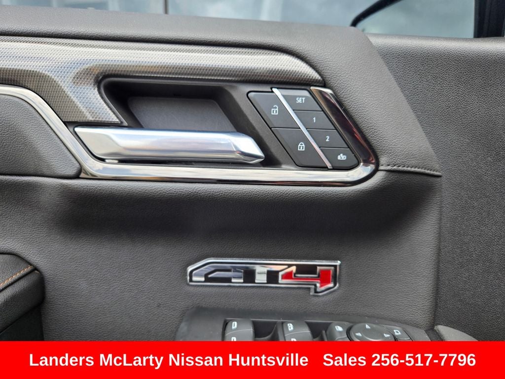 2023 GMC Sierra 1500 AT4