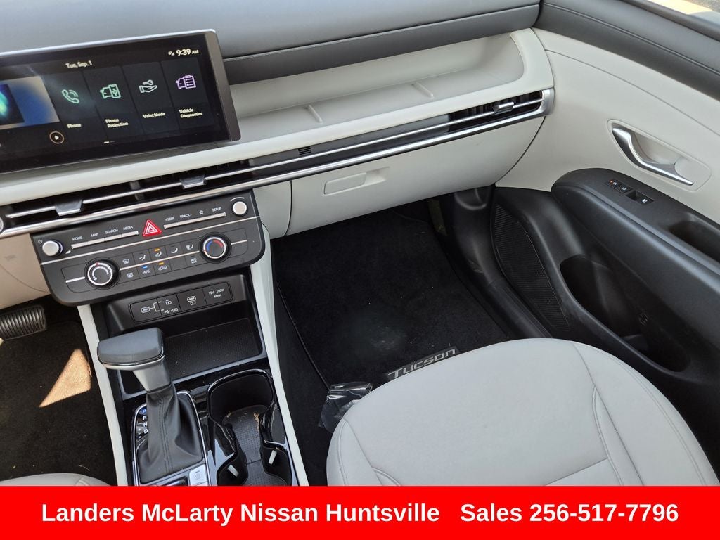 2025 Hyundai Tucson SE