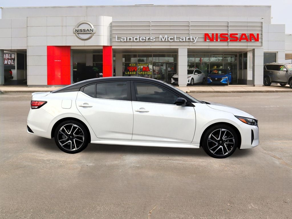 2025 Nissan Sentra SR