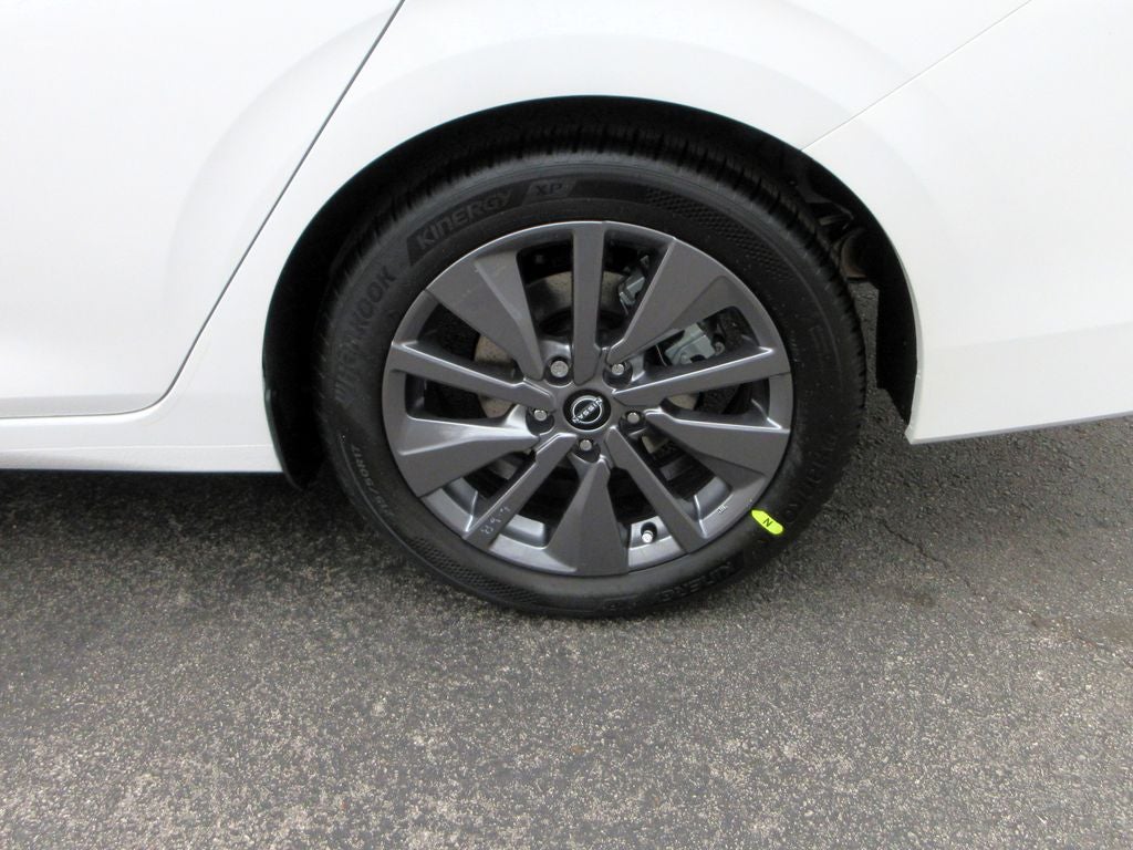 2026 Nissan Sentra SL