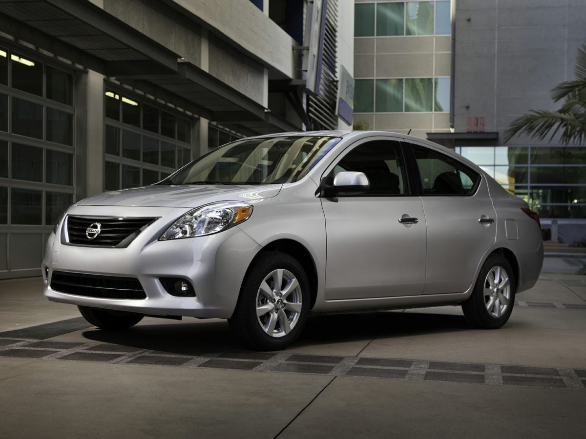 2012 Nissan Versa 1.6 SV