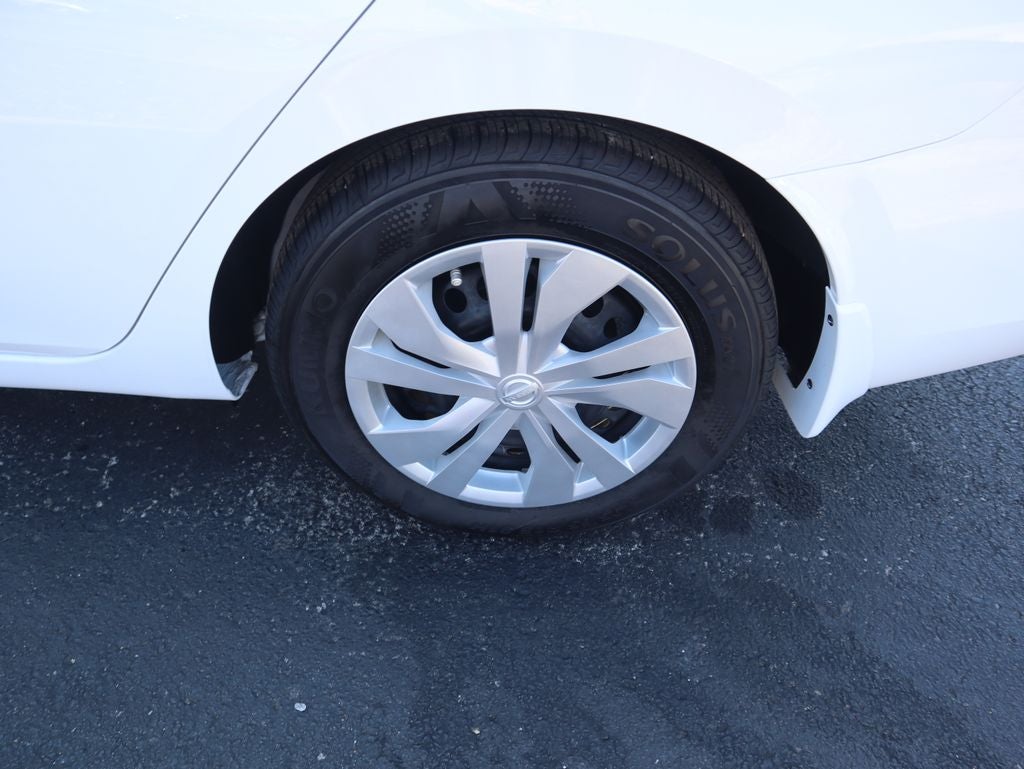 2025 Nissan Versa 1.6 S