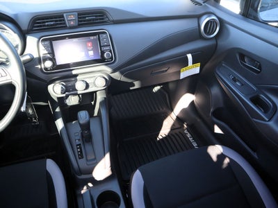 2025 Nissan Versa 1.6 S