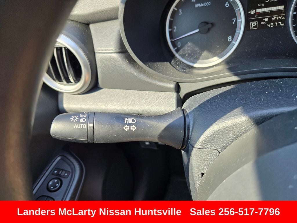 2025 Nissan Versa 1.6 S