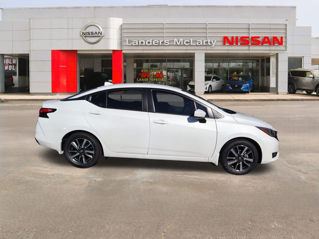 2025 Nissan Versa 1.6 SV