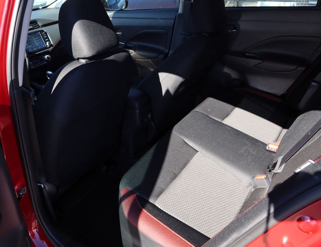 2025 Nissan Versa 1.6 SR