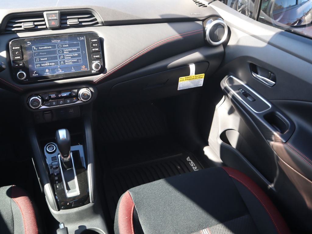2025 Nissan Versa 1.6 SR