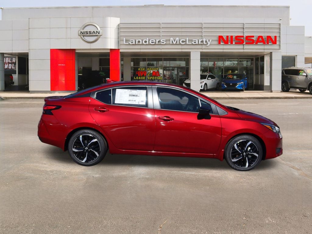 2025 Nissan Versa 1.6 SR