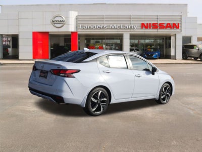 2025 Nissan Versa 1.6 SR