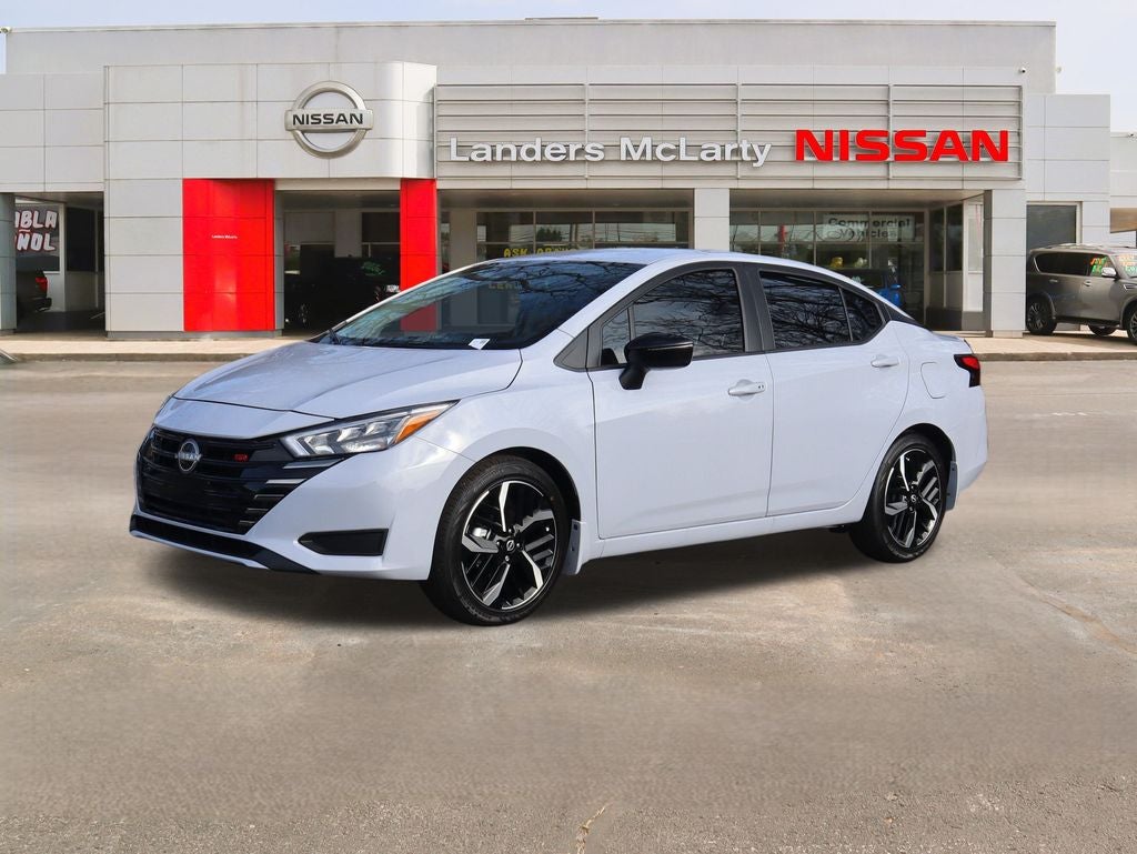 2025 Nissan Versa 1.6 SR