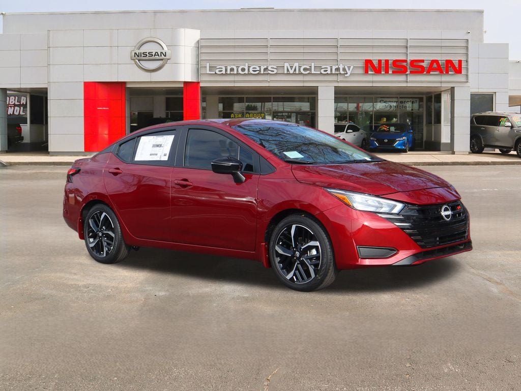 2025 Nissan Versa 1.6 SR