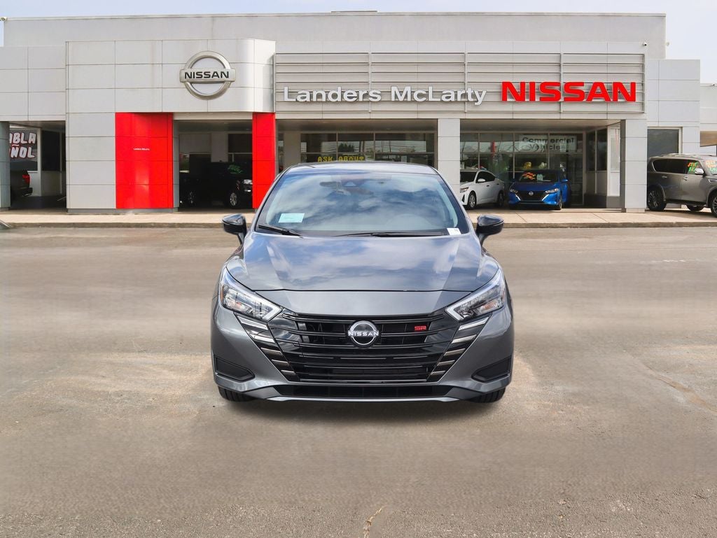 2025 Nissan Versa 1.6 SR