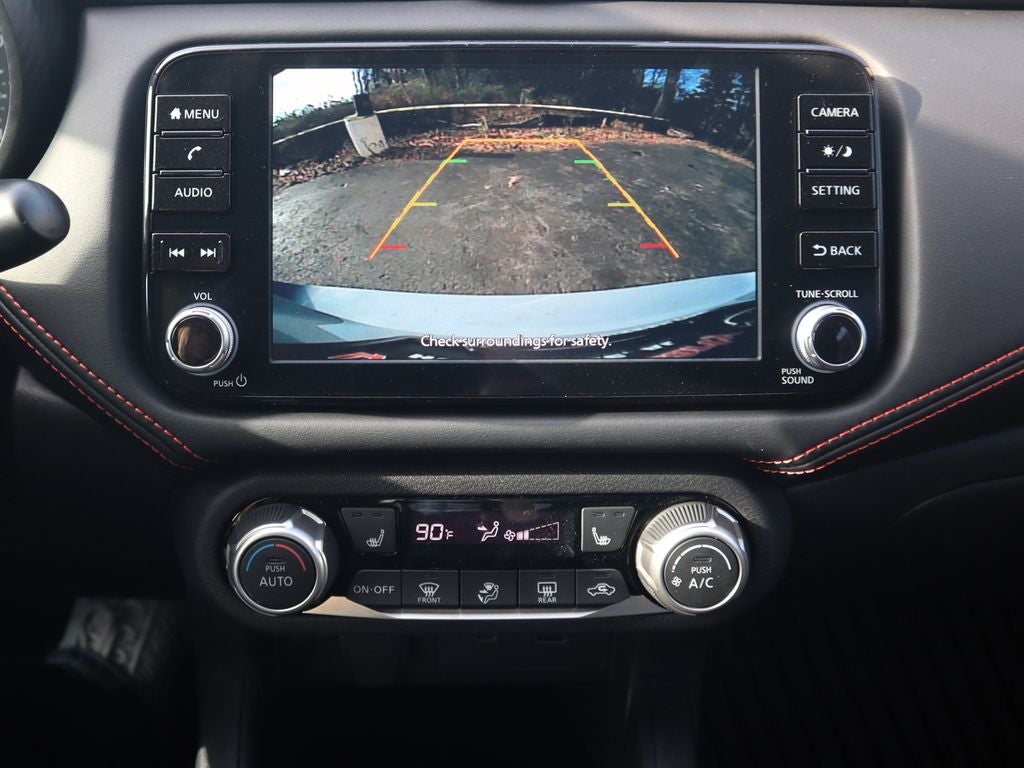 2025 Nissan Versa 1.6 SR