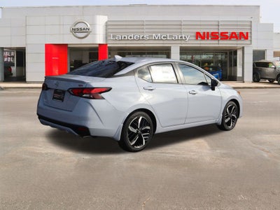 2025 Nissan Versa 1.6 SR