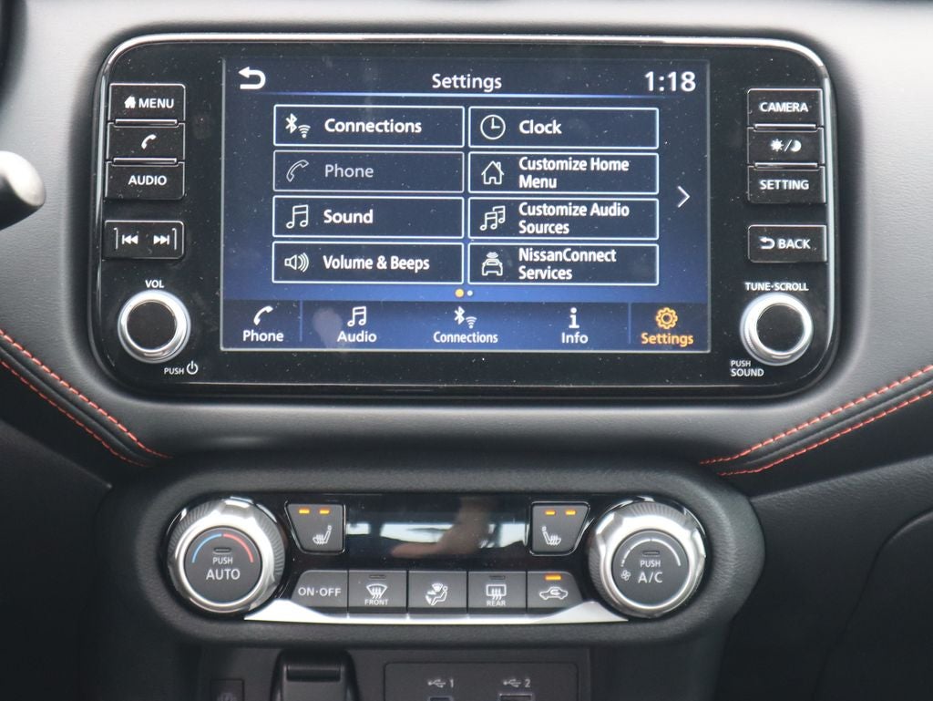 2025 Nissan Versa 1.6 SR