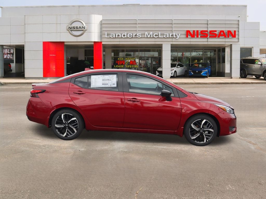 2025 Nissan Versa 1.6 SR