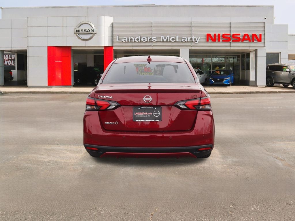 2025 Nissan Versa 1.6 SR