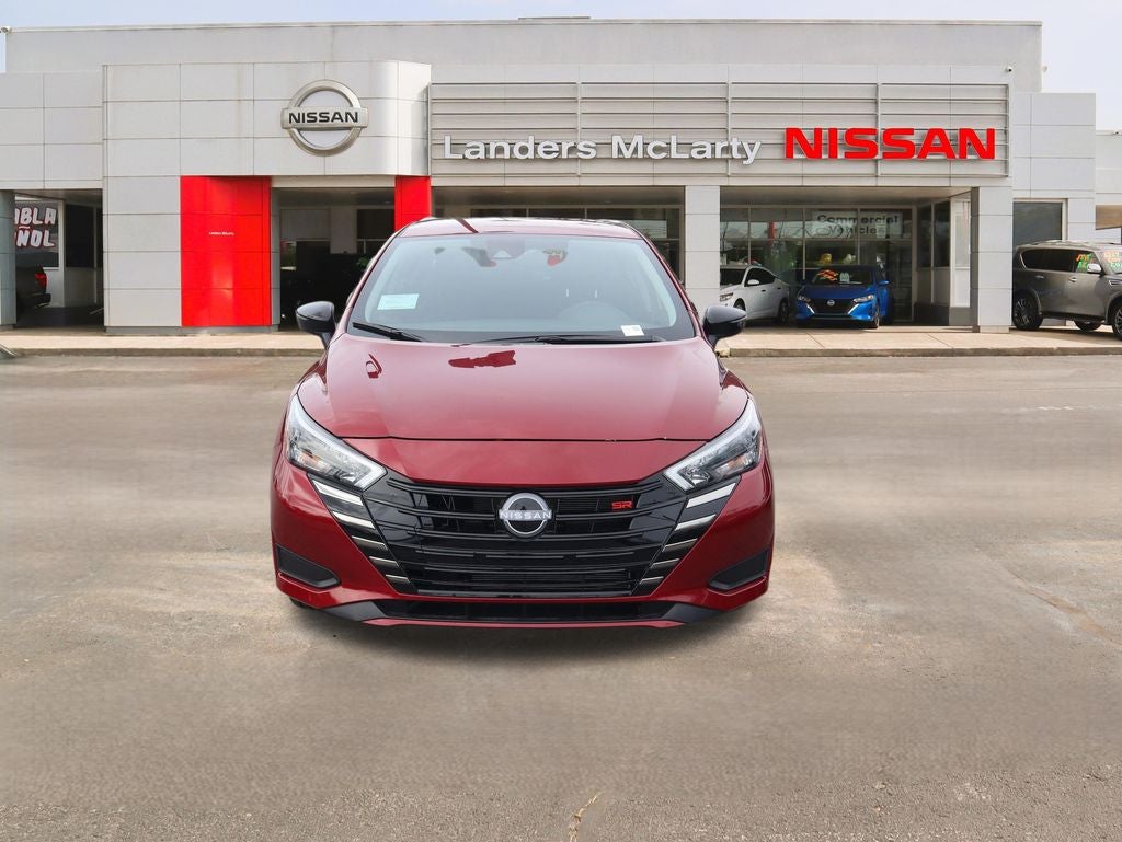 2025 Nissan Versa 1.6 SR