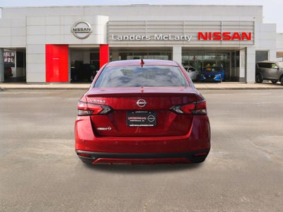 2025 Nissan Versa 1.6 SR