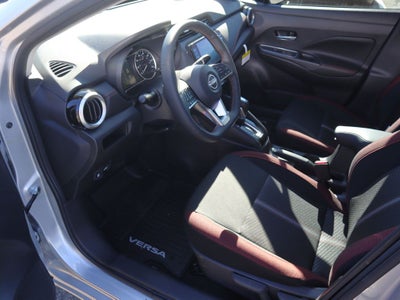 2025 Nissan Versa 1.6 SR