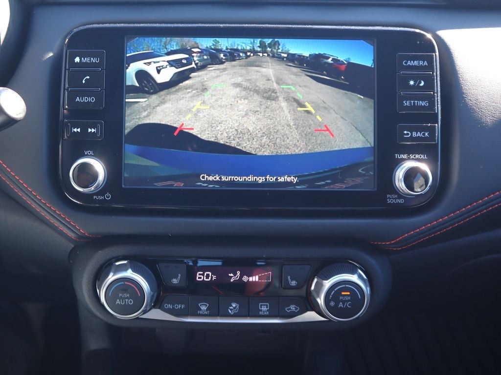 2025 Nissan Versa 1.6 SR