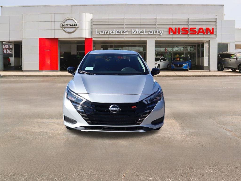 2025 Nissan Versa 1.6 SR