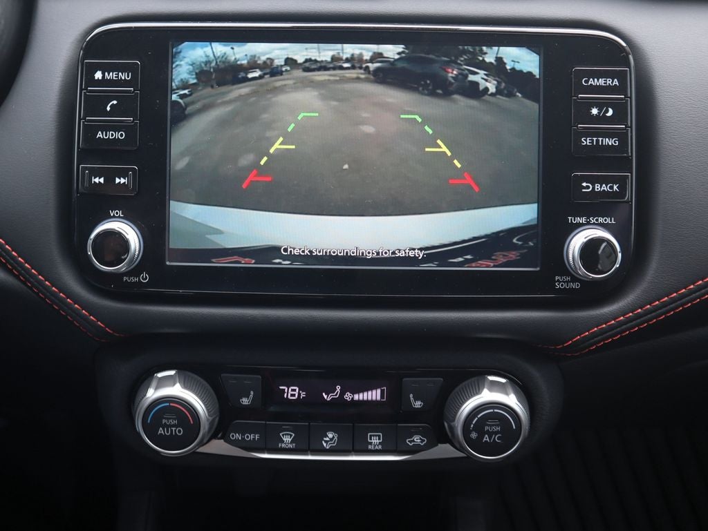 2025 Nissan Versa 1.6 SR