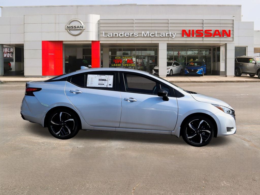 2025 Nissan Versa 1.6 SR