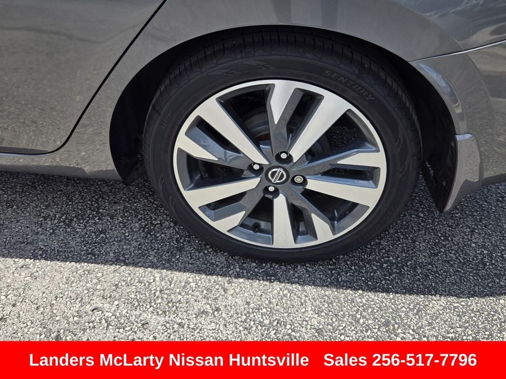 2021 Nissan Versa 1.6 SR