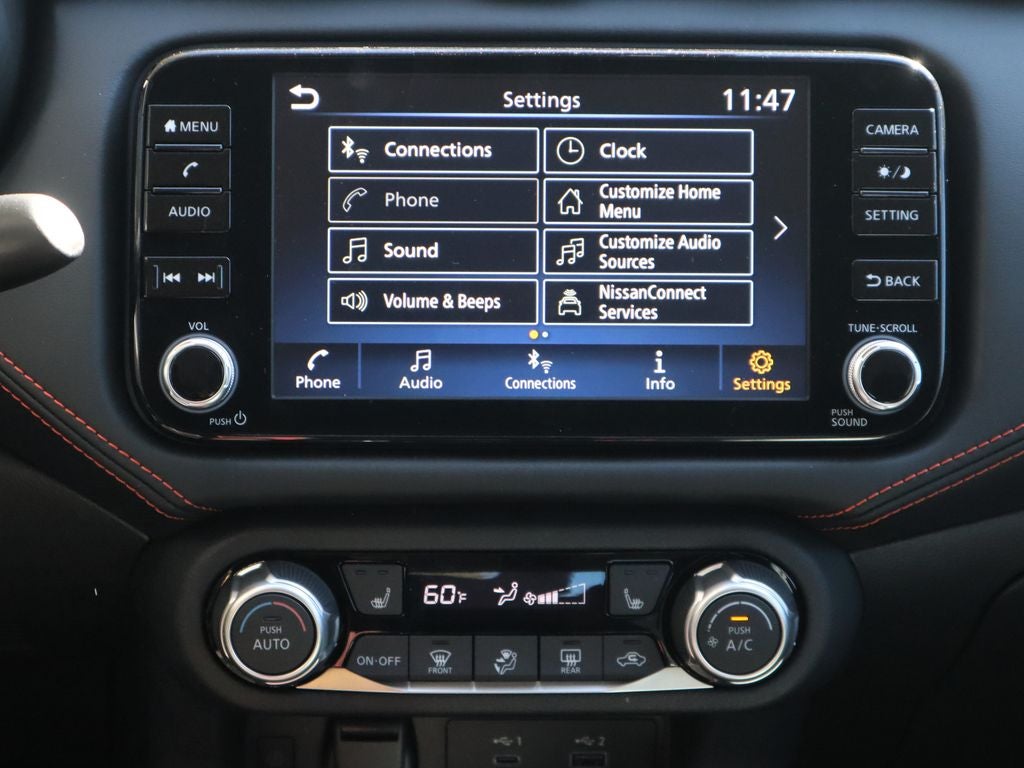 2025 Nissan Versa 1.6 SR