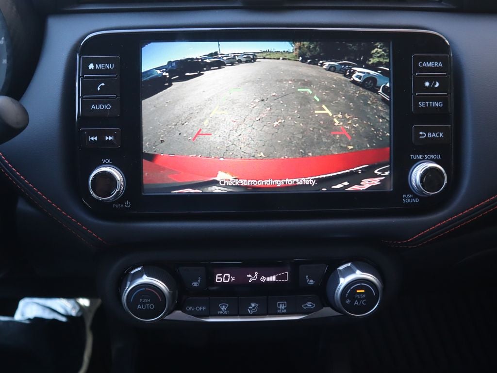 2025 Nissan Versa 1.6 SR