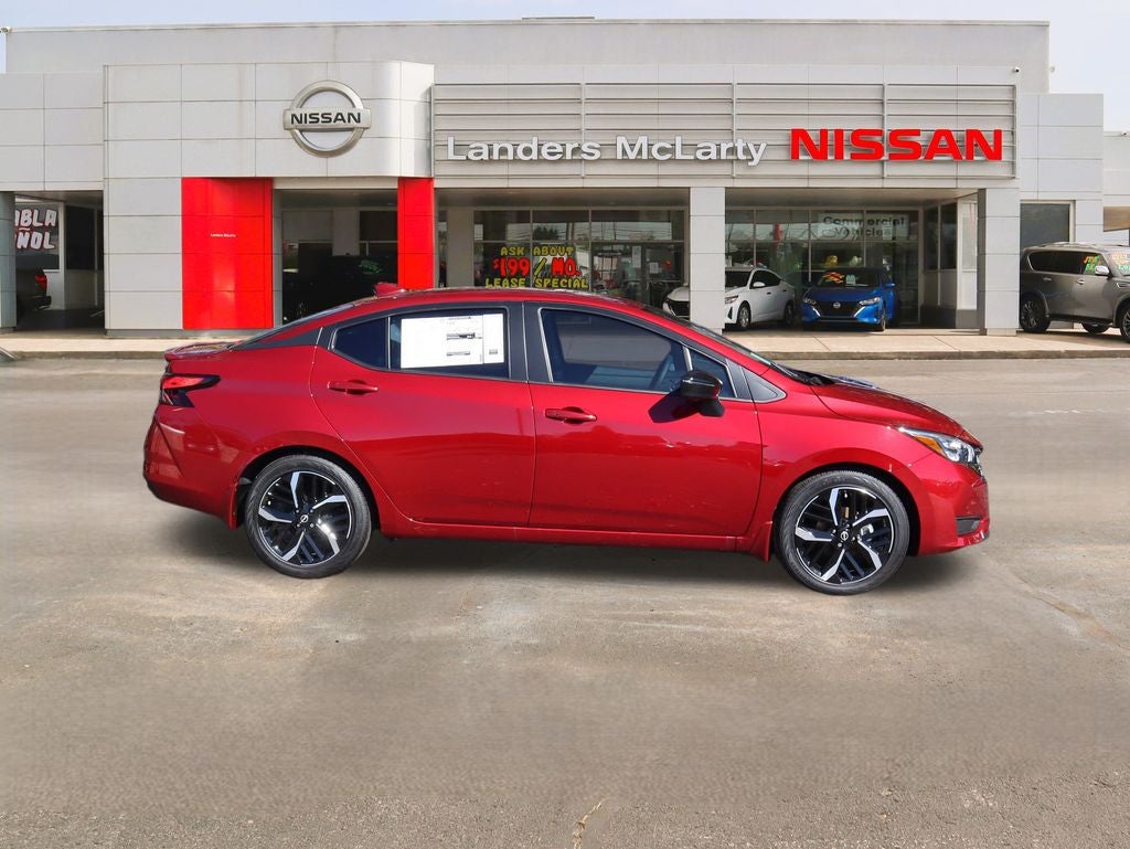 2025 Nissan Versa 1.6 SR