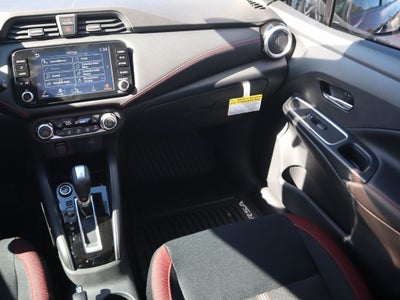 2025 Nissan Versa 1.6 SR