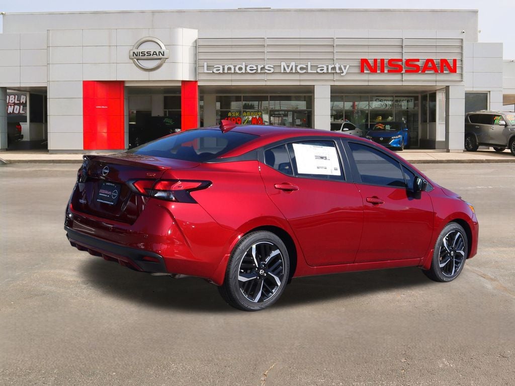 2025 Nissan Versa 1.6 SR