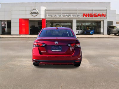 2025 Nissan Versa 1.6 SR