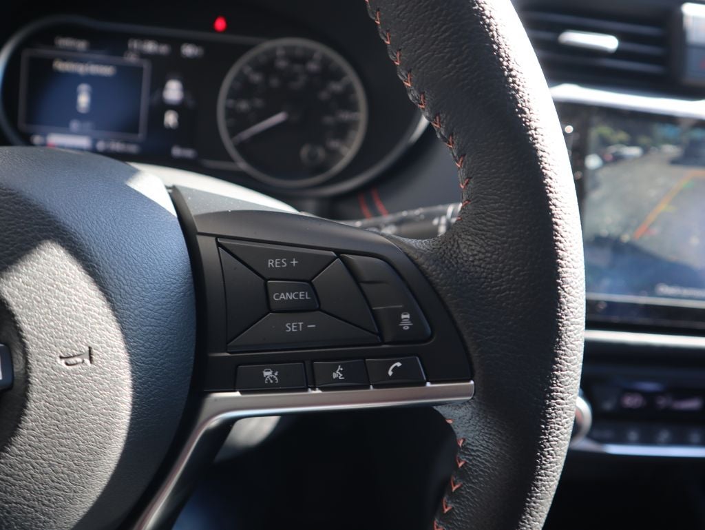 2025 Nissan Versa 1.6 SR