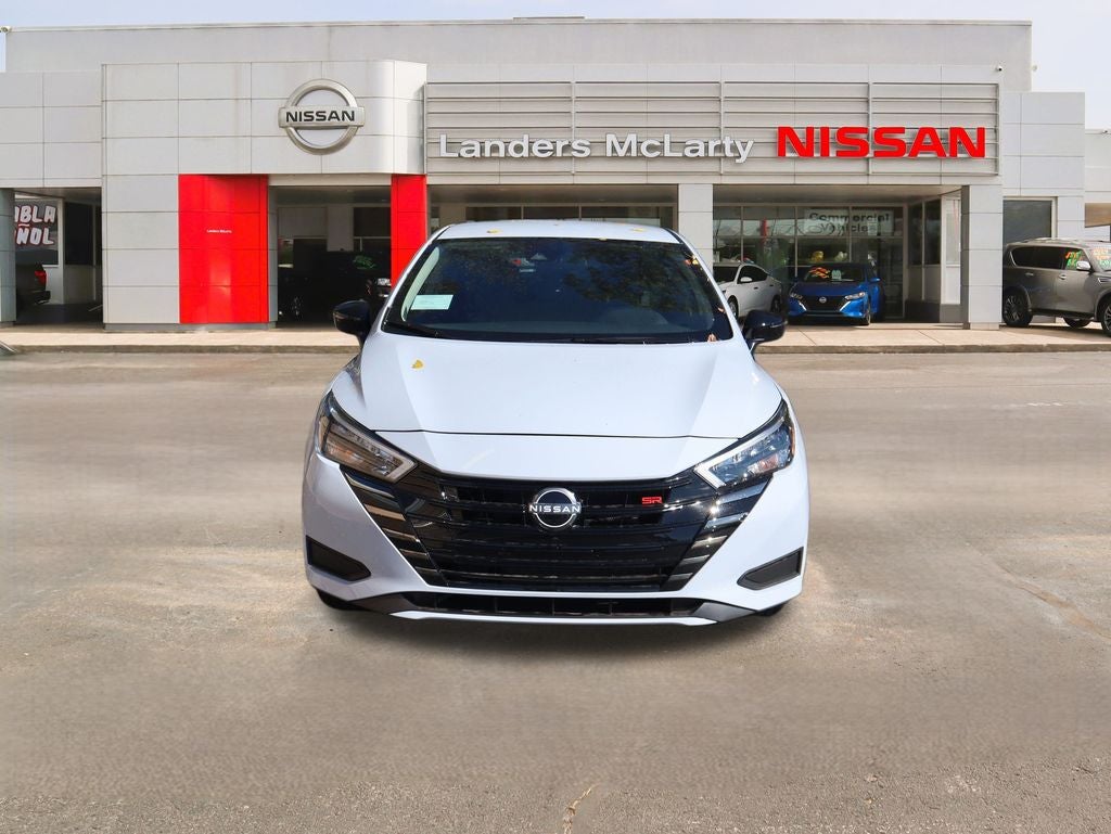 2025 Nissan Versa 1.6 SR