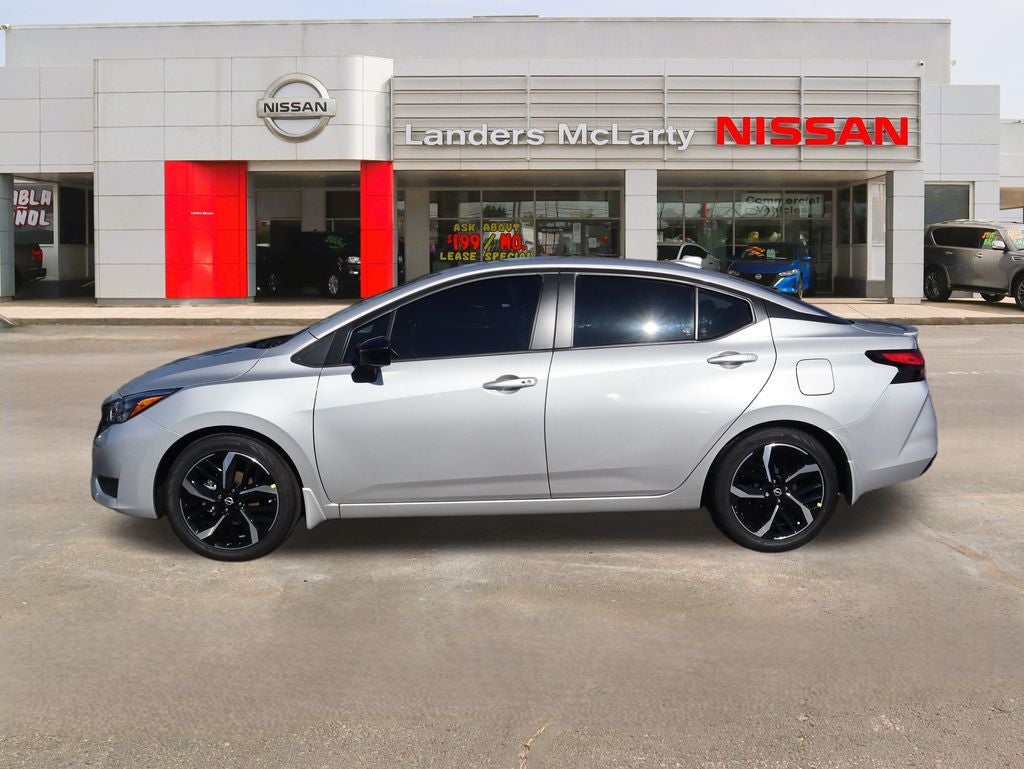 2025 Nissan Versa 1.6 SR